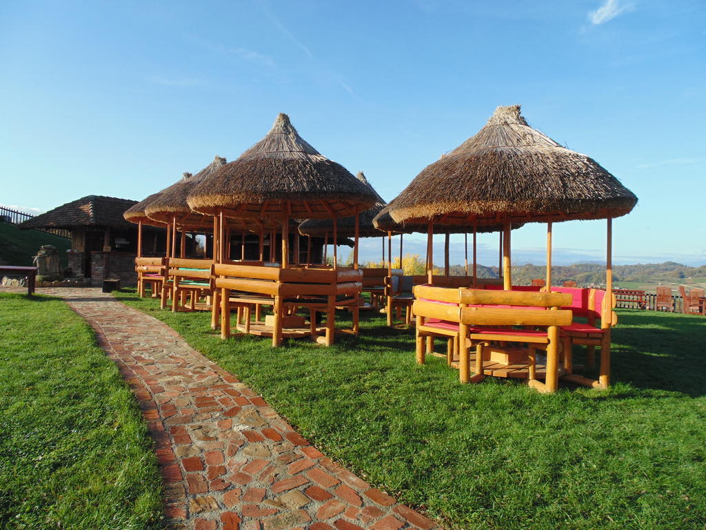 Guest House Kozjak Sveti Kriz Zacretje Exterior photo